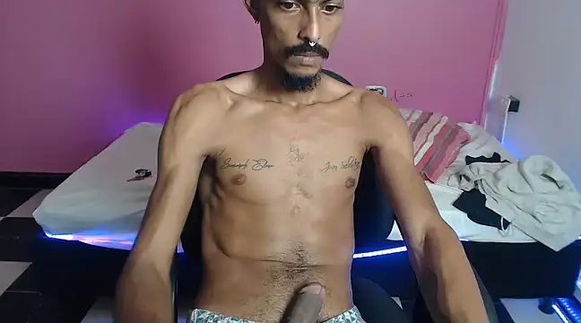 Snapshot of Albertwd420 chatting on 02-22-25, 01:22 Albertwd420 online show from 02-22-25, 01:22