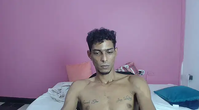 Snapshot of Albertwd420 chatting on 03-18-25, 06:57 Albertwd420 online show from 03-18-25, 06:57