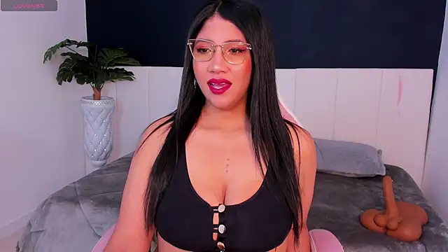 estrella bigboobs14 online show from 03-17-26, 10:29