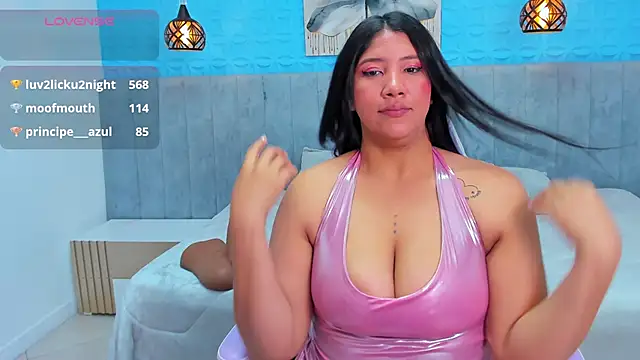 estrella bigboobs14 online show from 05-17-26, 09:06