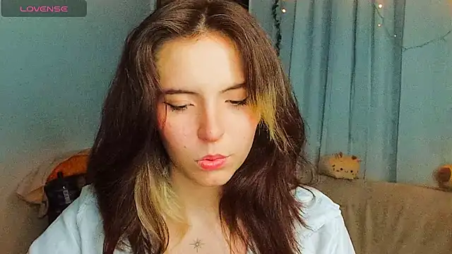 cherrybom969 online show from 02-08-25, 02:04