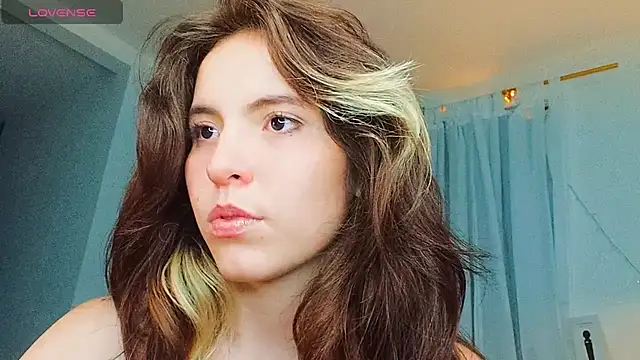 cherrybom969 online show from 02-18-25, 06:59