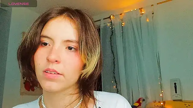 cherrybom969 online show from 02-23-25, 06:39