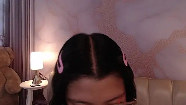 Snapshot of Gag_princeess chatting on 01-25-25, 10:18 Gag princeess online show from 01-25-25, 10:18