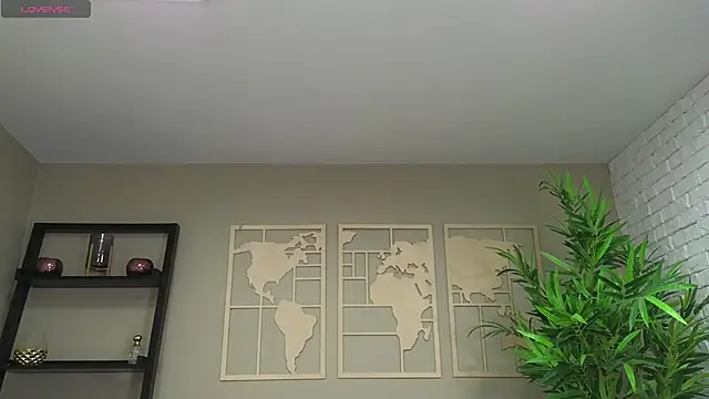 LadyLeea online show from 02-11-25, 05:26