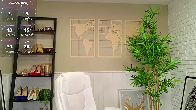 LadyLeea online show from 03-18-26, 05:54