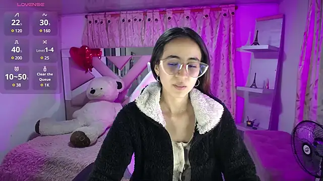 Mia Fischer online show from 02-24-25, 04:27