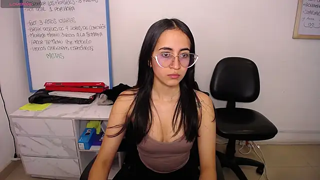 Mia Fischer online show from 09-30-25, 07:19