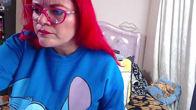 Snapshot of VickyColleman chatting on 03-20-25, 06:52 VickyColleman online show from 03-20-25, 06:52