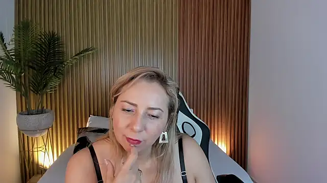 andre soto  online show from 12-22-24, 05:12