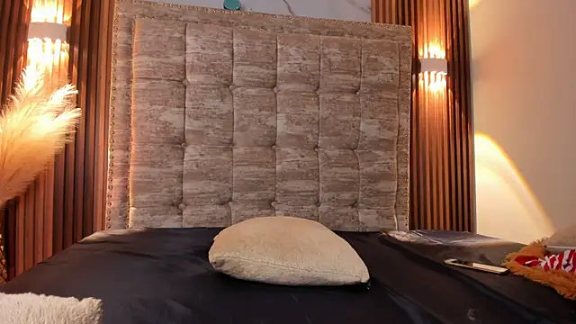 Snapshot of MadisonWhiite chatting on 01-12-25, 09:51 MadisonWhiite online show from 01-12-25, 09:51