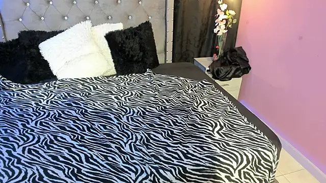 Snapshot of MadisonWhiite chatting on 03-19-25, 02:59 MadisonWhiite online show from 03-19-25, 02:59