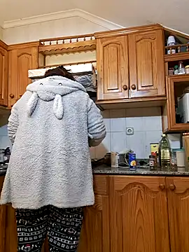 kittymorenita26 online show from 12-09-24, 07:18