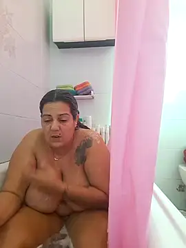 kittymorenita26 online show from 01-17-25, 02:18