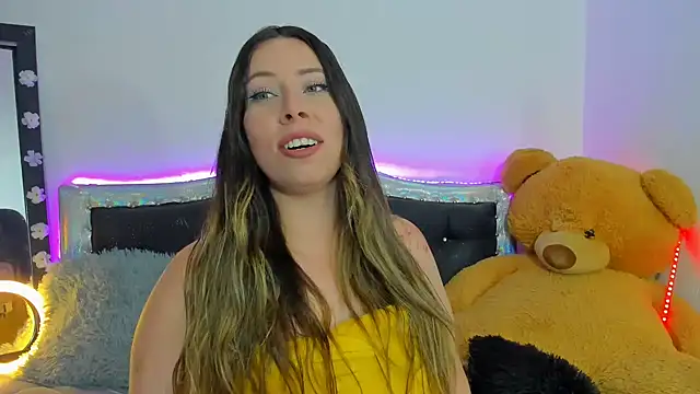 JanneKim online show from 12-14-24, 07:03