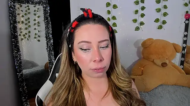 JanneKim online show from 01-16-26, 01:26