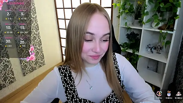 Snapshot of LianaBright chatting on 02-06-25, 12:43 LianaBright online show from 02-06-25, 12:43