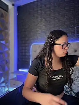 Paloma  LS online show from 03-17-25, 07:26