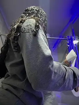 Paloma  LS online show from 03-18-25, 05:10