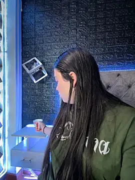 Paloma  LS online show from 09-28-25, 07:19