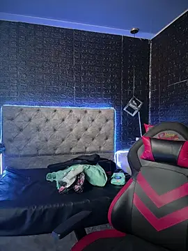 Paloma  LS online show from 11-22-25, 07:46