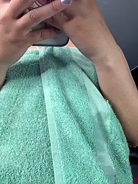 Paloma  LS online show from 04-28-26, 08:58