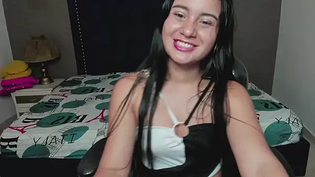 MaiteFlores online show from 02-25-26, 01:54