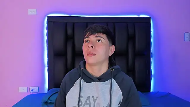 AbbySmiitth  online show from 02-24-25, 12:16