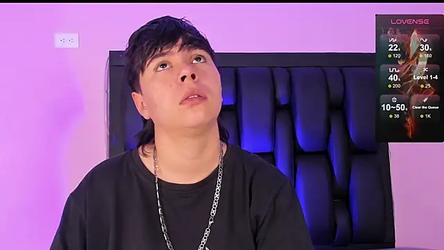 AbbySmiitth  online show from 03-04-25, 12:22