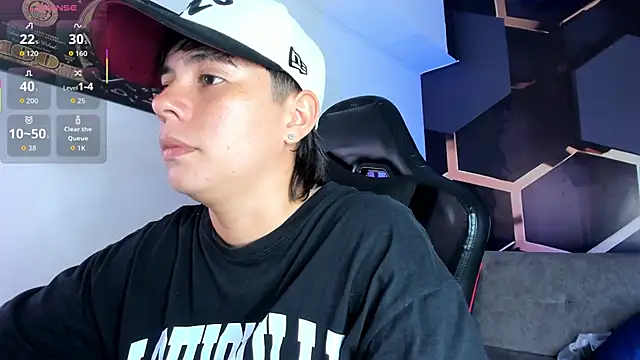 AbbySmiitth  online show from 10-21-25, 07:03