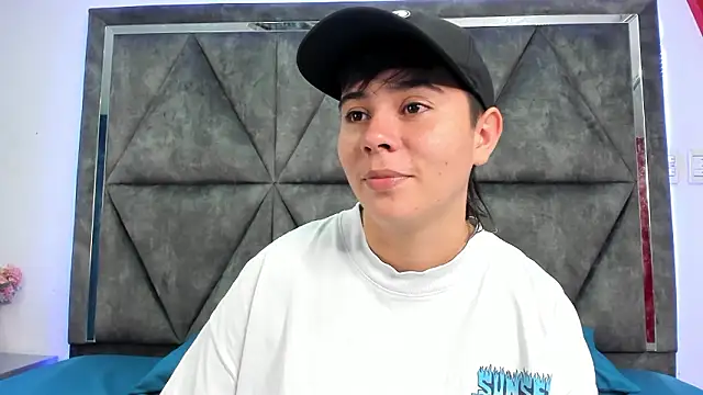 AbbySmiitth  online show from 03-21-26, 10:35