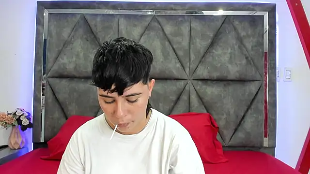 AbbySmiitth  online show from 04-13-26, 09:20