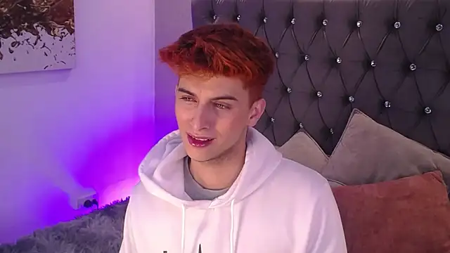 Snapshot of MrWilliseo chatting on 11-07-25, 08:09 MrWilliseo online show from 11-07-25, 08:09