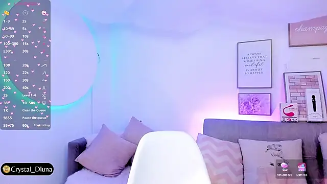 Crystal Dluna online show from 01-24-25, 12:41