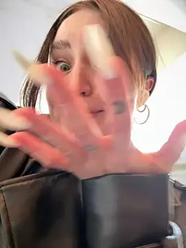 meow girl online show from 03-11-25, 08:52