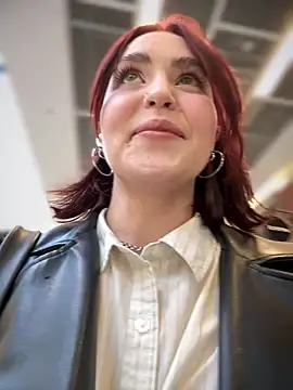 meow girl online show from 03-21-25, 09:56