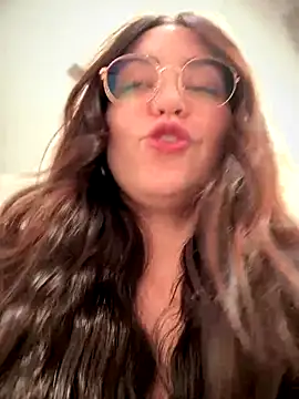 meow girl online show from 09-22-25, 11:12