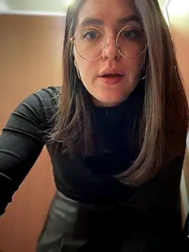 meow girl online show from 10-04-25, 11:08