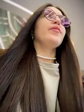 meow girl online show from 03-29-26, 01:44