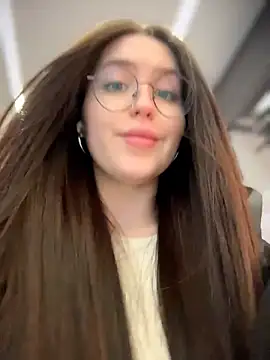 meow girl online show from 04-25-26, 02:58