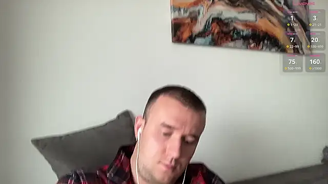 cute mark online show from 01-23-25, 12:41