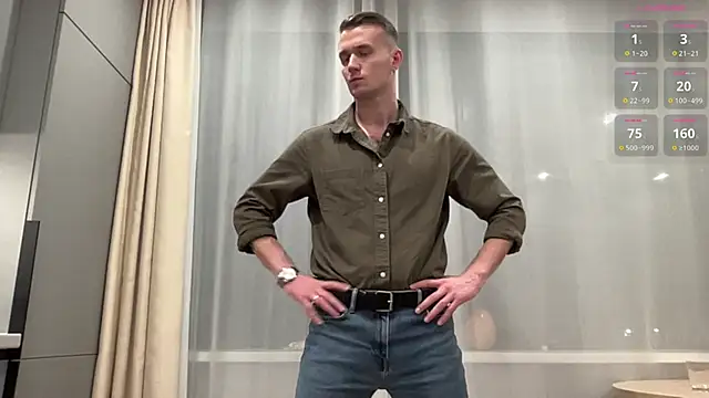 cute mark online show from 11-17-25, 10:48