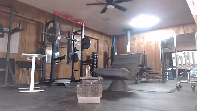 Snapshot of n8vpumpnhump chatting on 02-19-26, 12:17 n8vpumpnhump online show from 02-19-26, 12:17