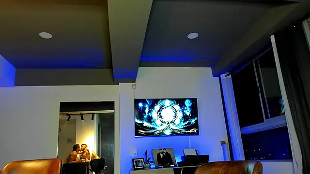 Maximo Marcelo online show from 02-04-25, 02:28