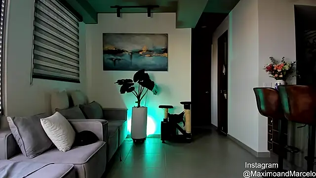 Maximo Marcelo online show from 02-20-25, 10:59