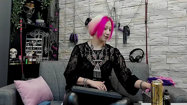 CruelMistress online show from 12-13-24, 01:26