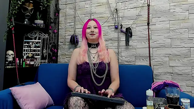 CruelMistress online show from 12-15-24, 11:53