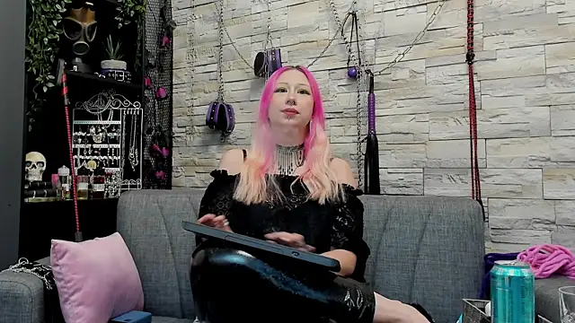 CruelMistress online show from 12-24-24, 12:44