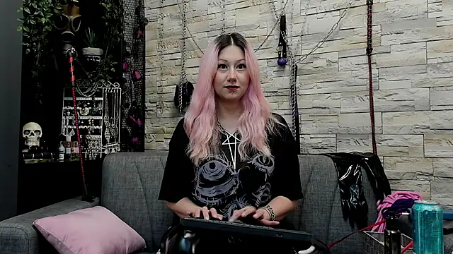 CruelMistress online show from 03-18-25, 11:20