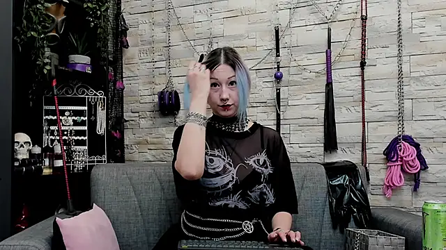 CruelMistress online show from 01-17-26, 01:32